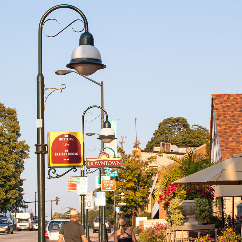 Decorative street lights in a downtown area of an Illinois town